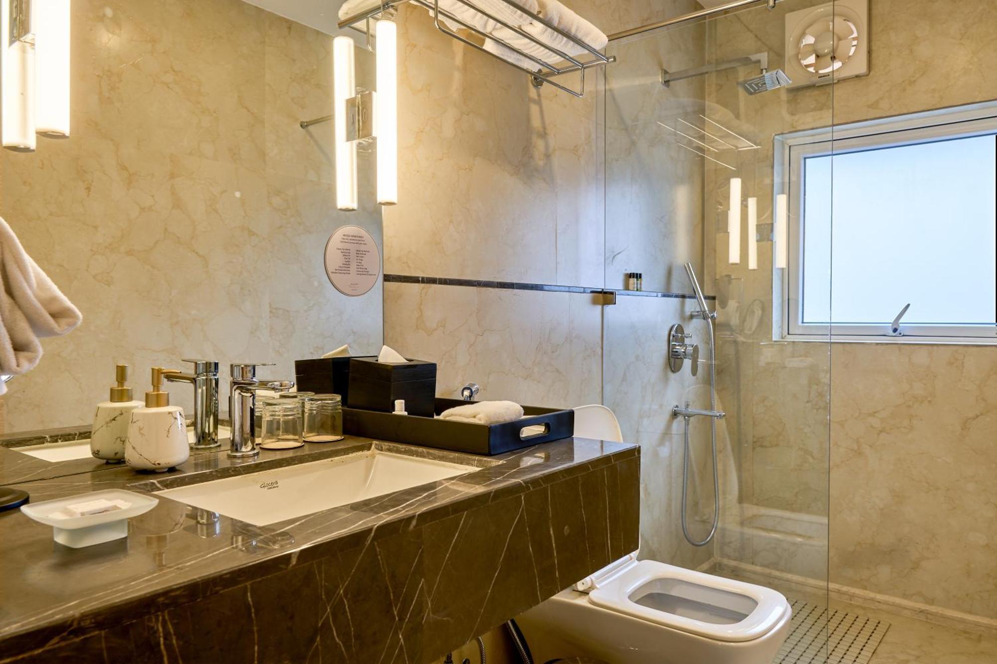 Shulem Boutique Hotel Dimāpur Zewnętrze zdjęcie