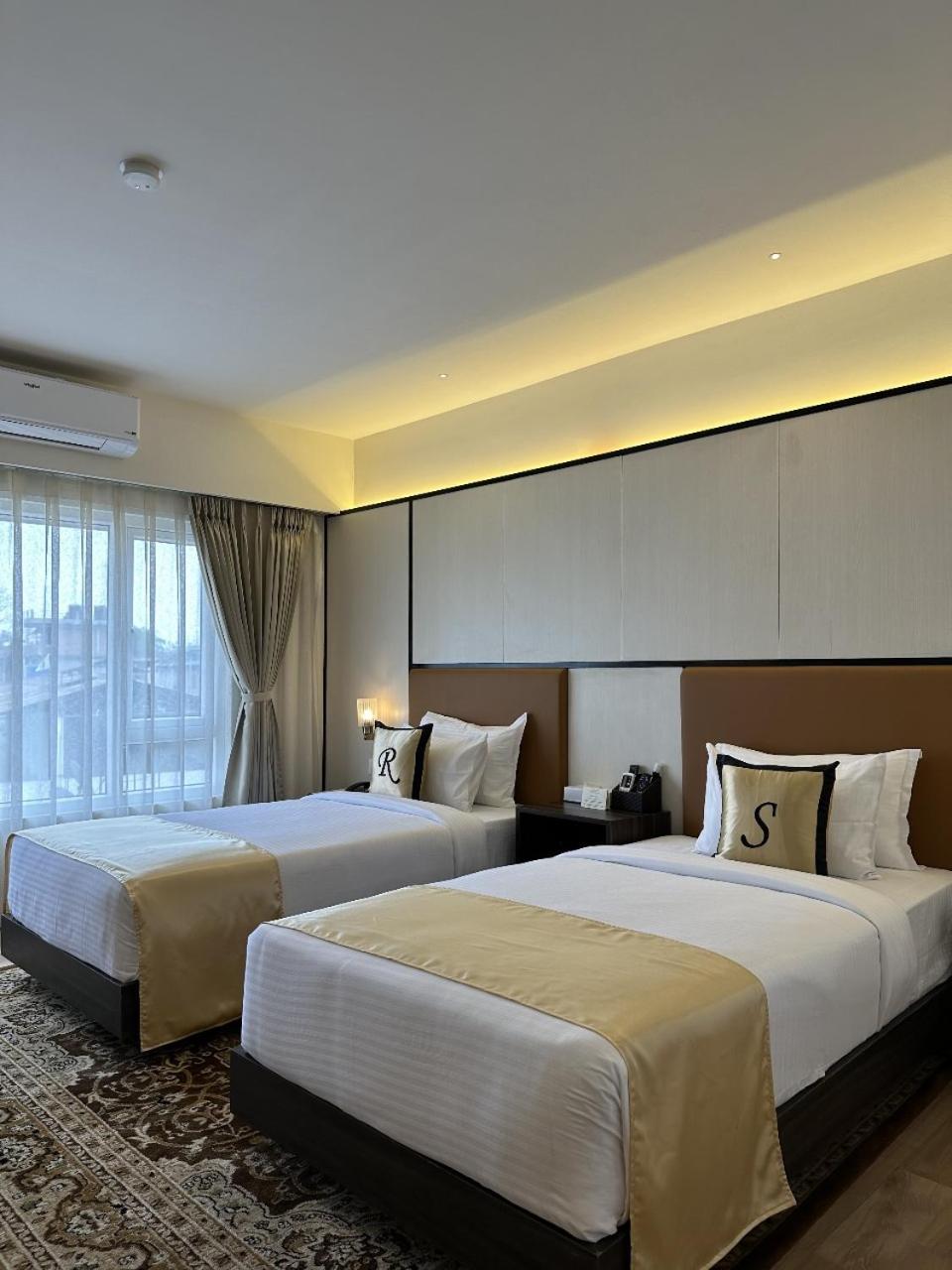 Shulem Boutique Hotel Dimāpur Zewnętrze zdjęcie